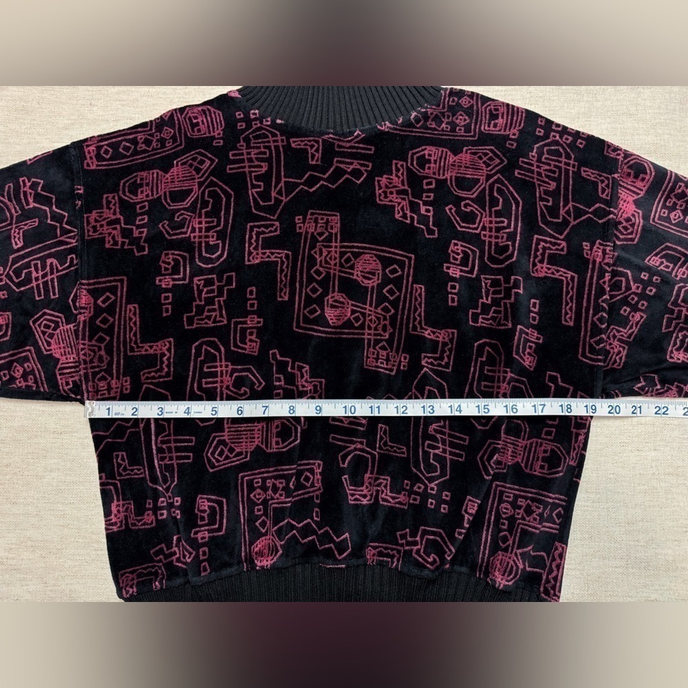 Vintage Chelsea Young Graffiti Sweater Womens Medium Black Long Sleeve Artsy - Picture 4 of 6